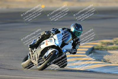 media/Oct-06-2024-Race Pace (Sun) [[d7d39ec7ad]]/1-Turn 10 (730am)/